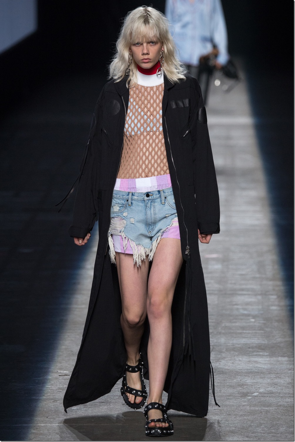 Alexander Wang SPRING 2016 READY-TO-WEAR 11