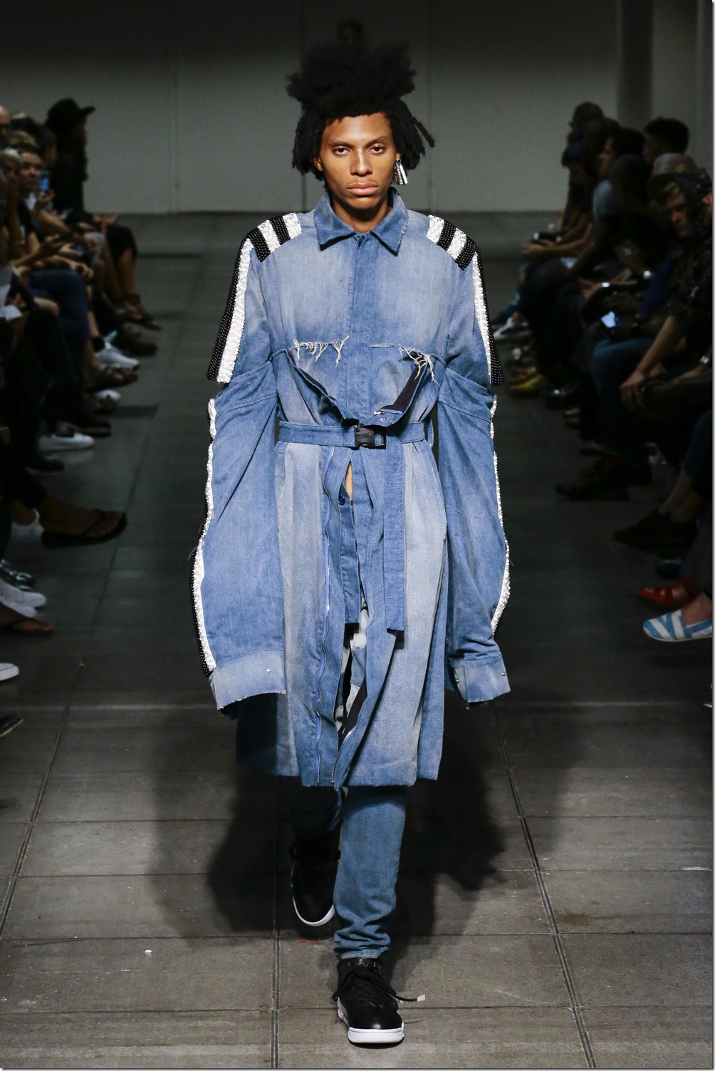 hood-by-air1 : Denimsandjeans.com