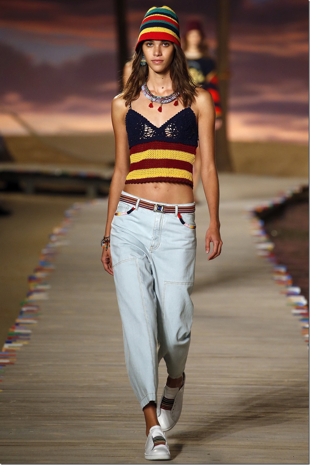 Tommy Hilfiger SPRING 2016 READY-TO-WEAR 1
