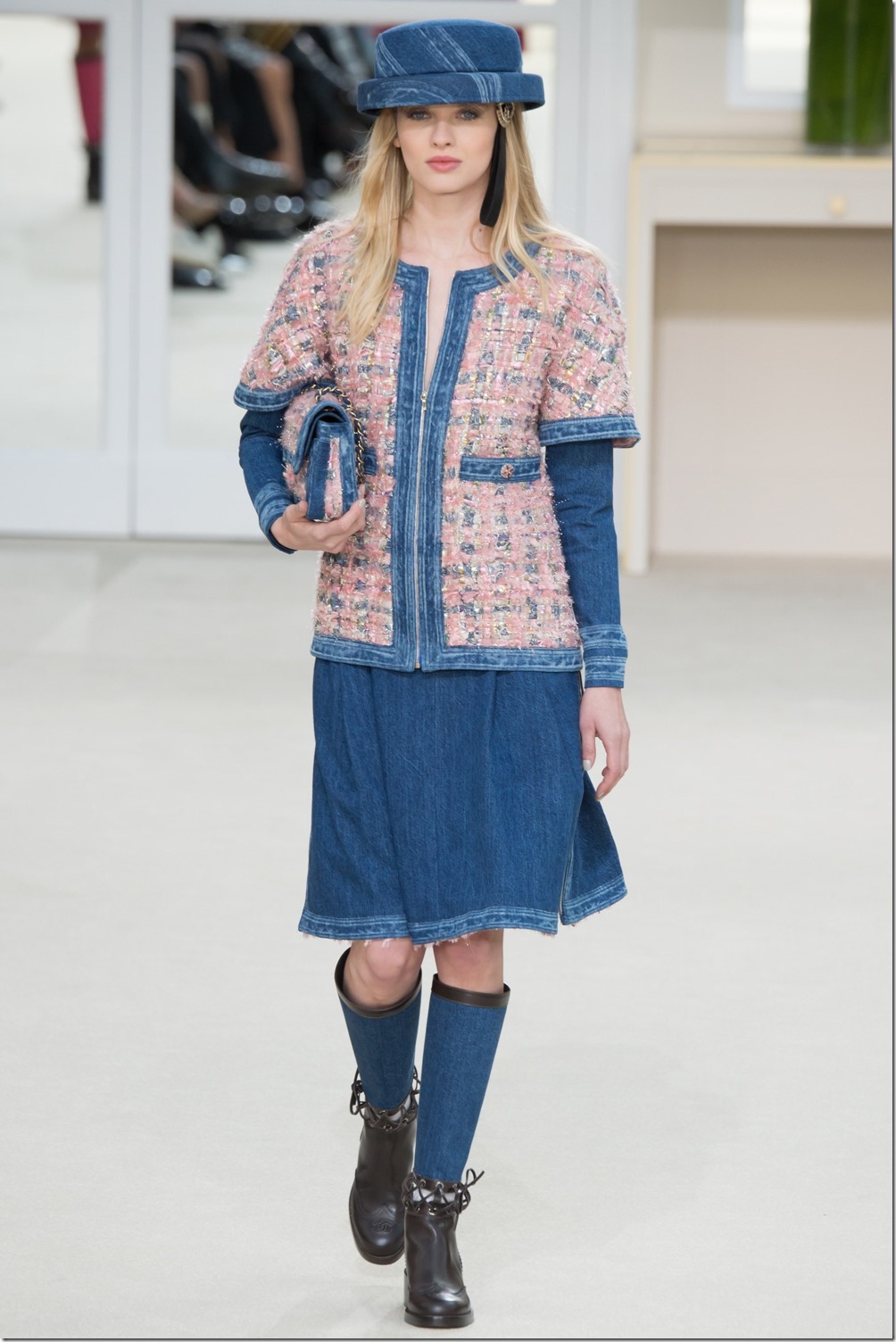 Chanel Fall Winter`16 - Ready to Wear : Denimsandjeans.com