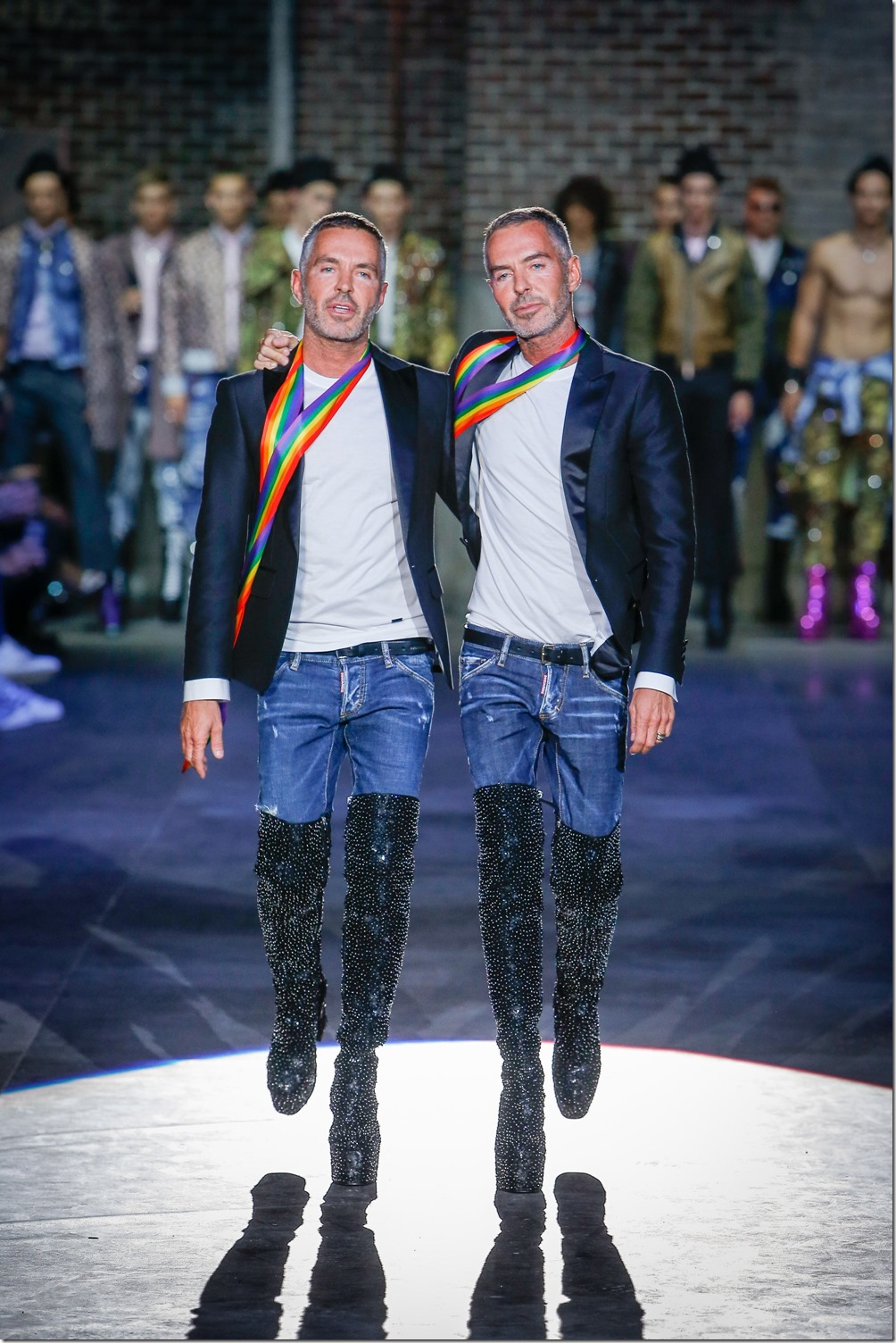 Dsquared2 Spring 2017 Menswear denimsandjeans.com