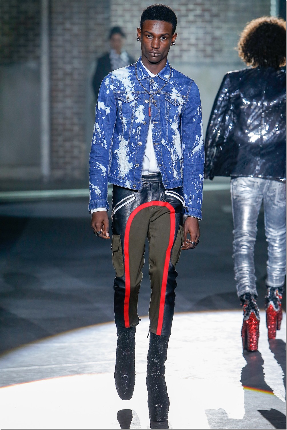 Dsquared2 Spring 2017 Menswear denimsandjeans.com