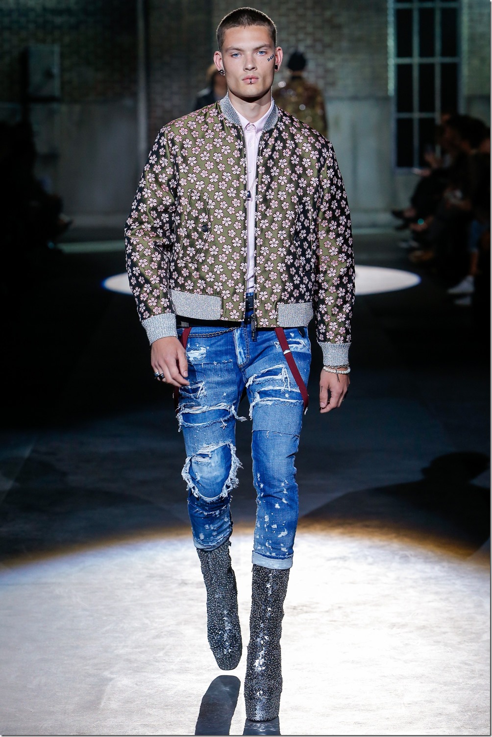 Dsquared2 Spring 2017 Menswear denimsandjeans.com