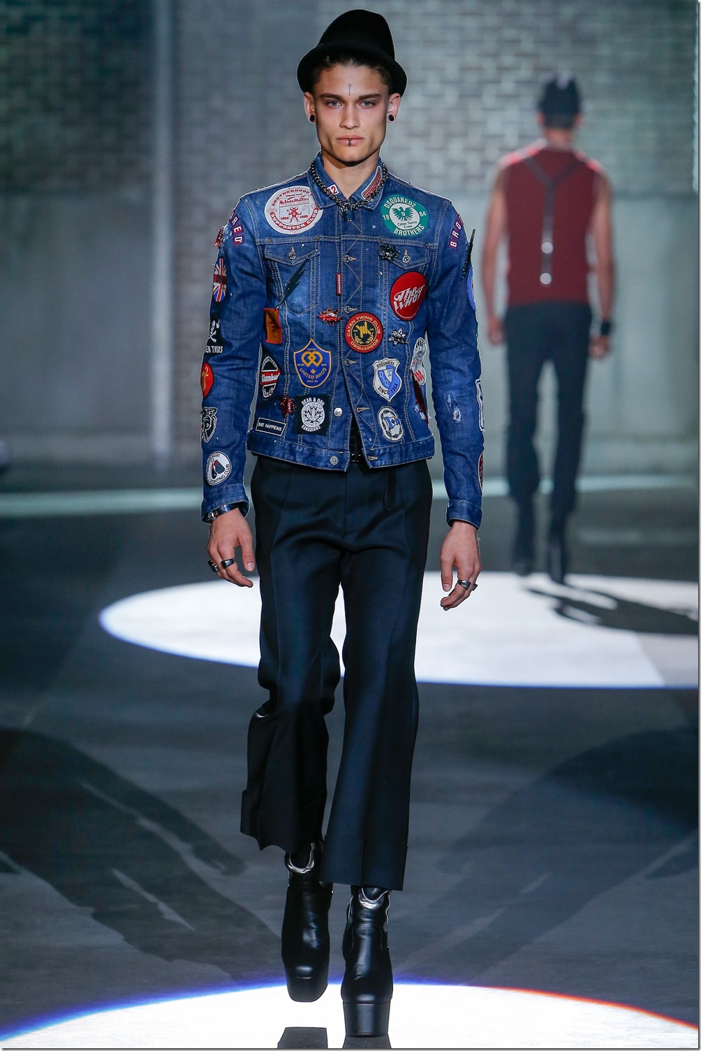 Dsquared2 Spring 2017 Menswear denimsandjeans.com