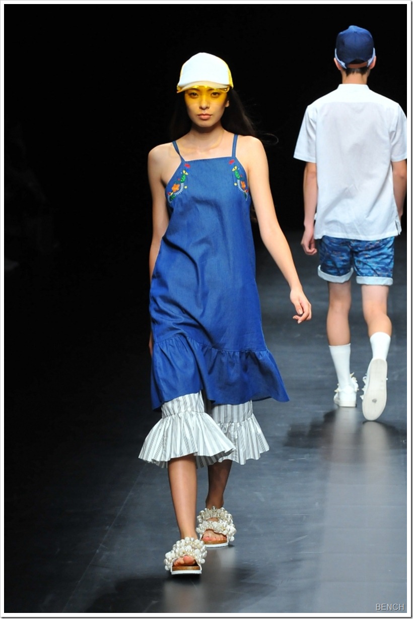 Denim And Knit Mix By Filipino Designer For Amazon Fashion Week | Denimsandjeans