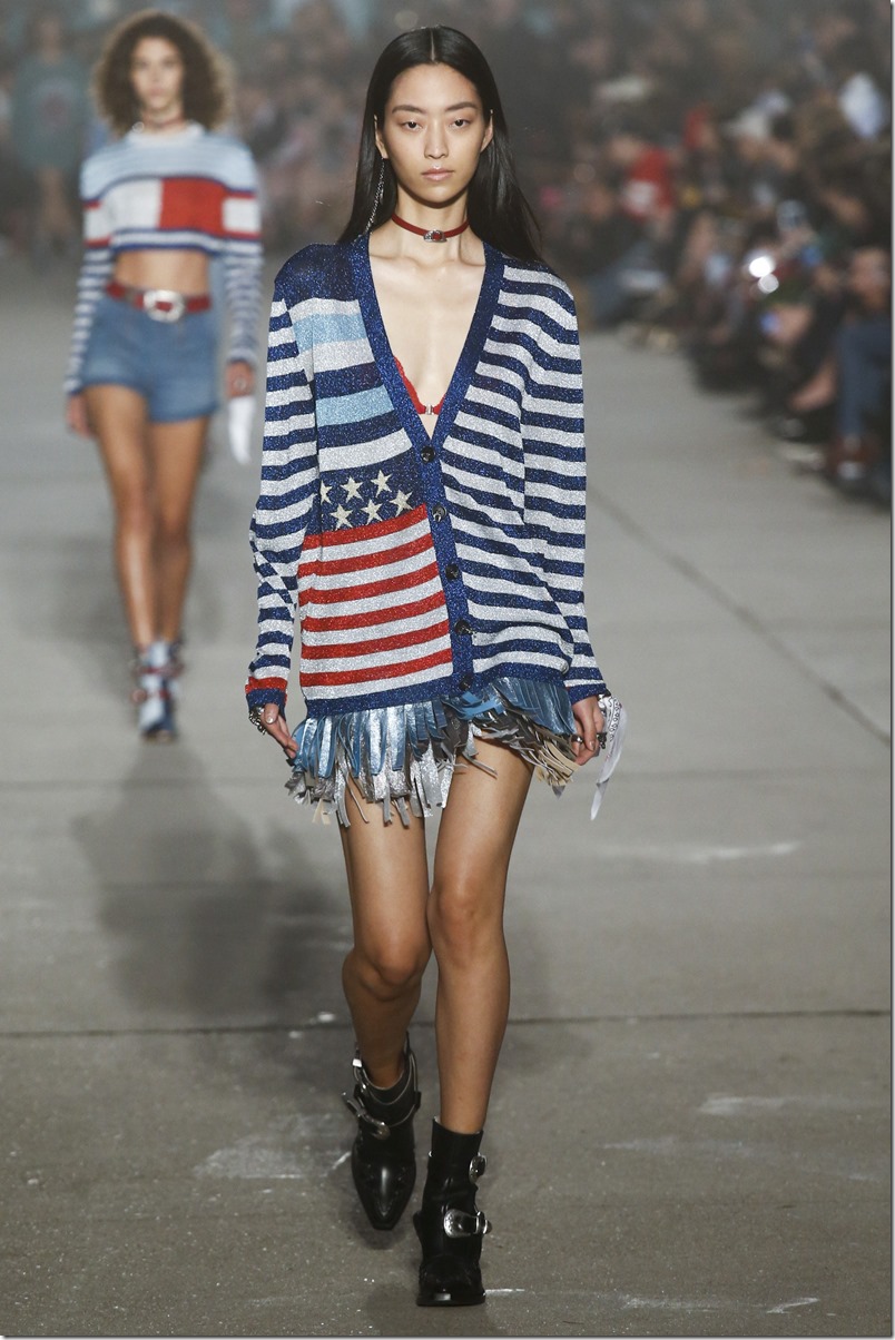 Tommy Hilfiger SPRING 2017 READY-TO-WEAR