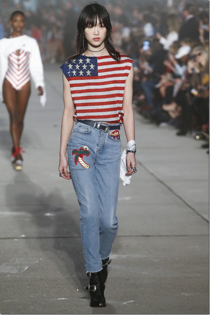 Tommy Hilfiger SPRING 2017 READY-TO-WEAR