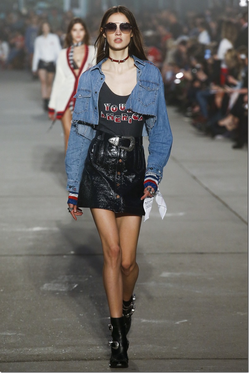 Tommy Hilfiger SPRING 2017 READY-TO-WEAR