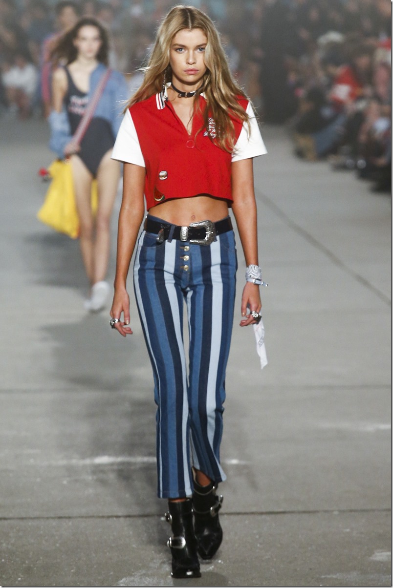 Tommy Hilfiger SPRING 2017 READY-TO-WEAR