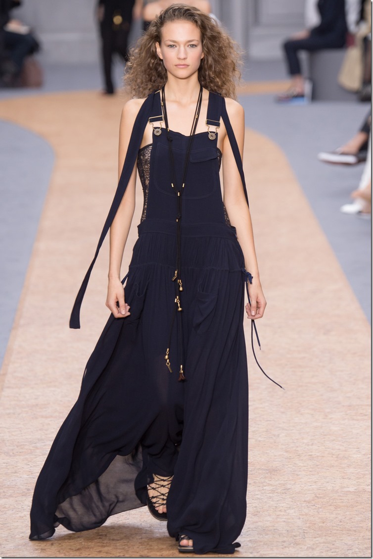 ChloÃ© Spring/Summer 2016 Paris Fashion Week denimsandjeans.com