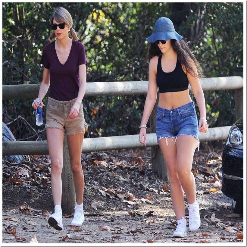 Taylor Swift And Lorde In Denim Shorts