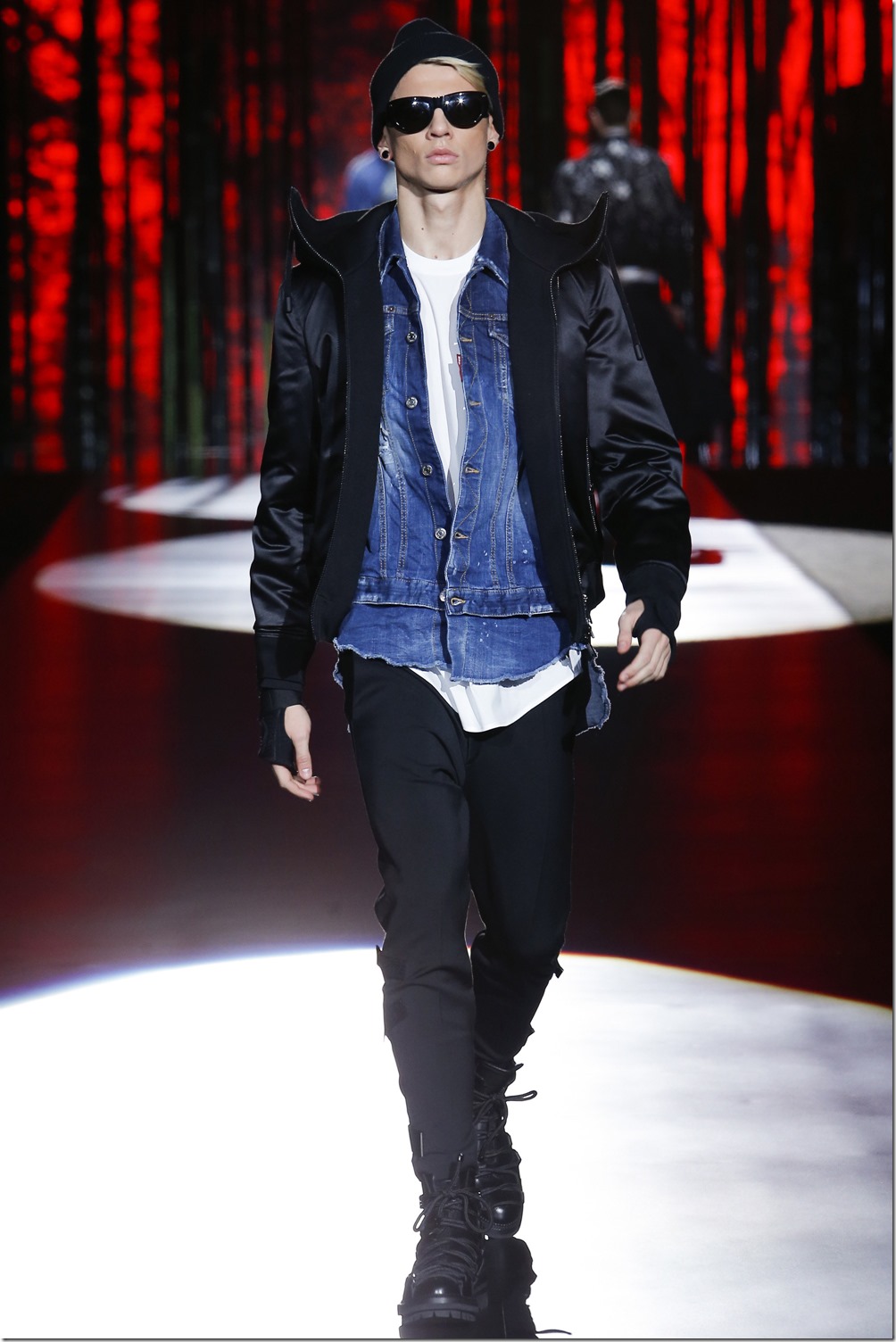 Dsquared2 denimsandjeans.com