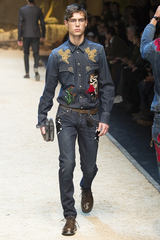 Embroidered Men’s Denims From Dolce & Gabbana For Fall 2016 - Denim ...