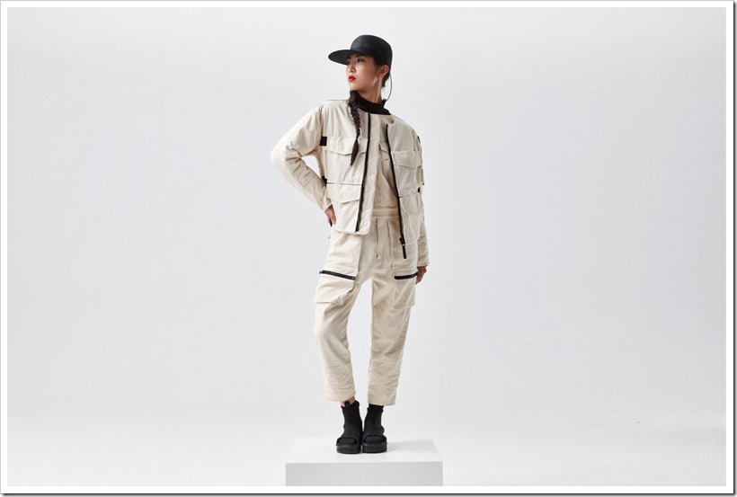 G-Star RAW Research III by Aitor Throup–First Foray Into Womenswear | Denimsandjeans.com